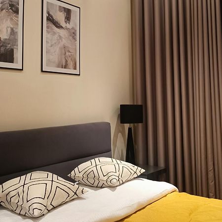 Luxury Room Well Located 쳉스토호바 외부 사진